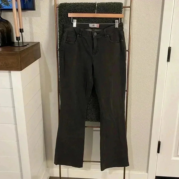 Cabi Curvy Slim Boot Jeans - Picture 1 of 5